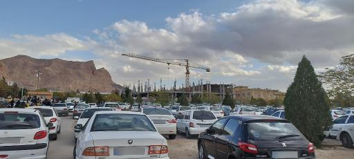 عکس پارکینگ دانشگاه خوراسگان
