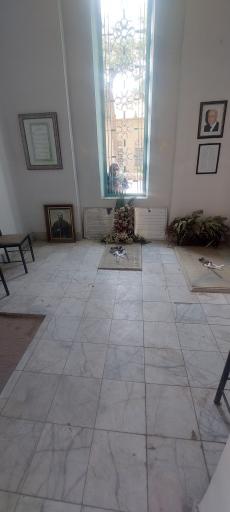 عکس آرامگاه شوریده شیرازی