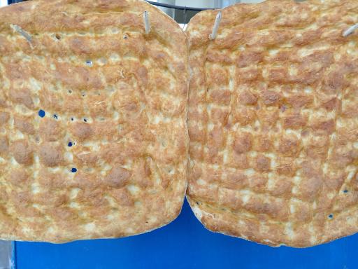 عکس نانوایی بربری و نان کره ای المهدی