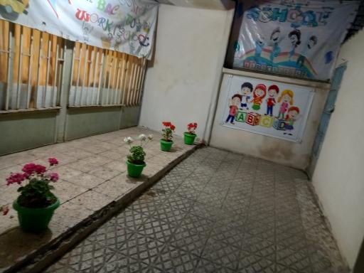 آموزشگاه زبان انگلیسی دخترانه شجاعی