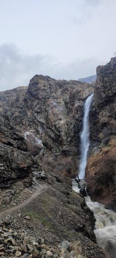 عکس آبشار چال مگس