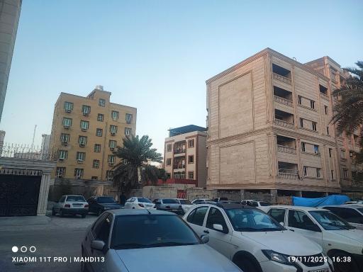 عکس پارکینگ عمومی 