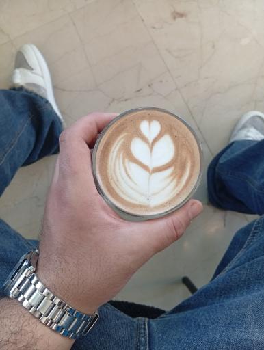 عکس کافه آن