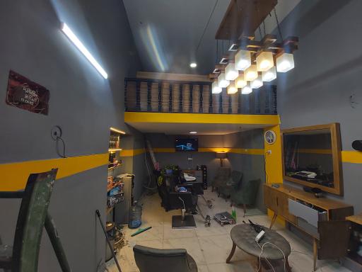 عکس آرایشگاه مردانه آرمین آذری زیرو