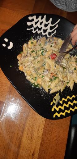 عکس کافه رستوران داریما