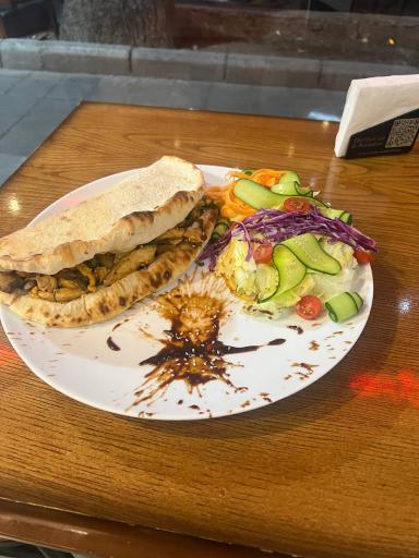 عکس کافه رستوران داریما