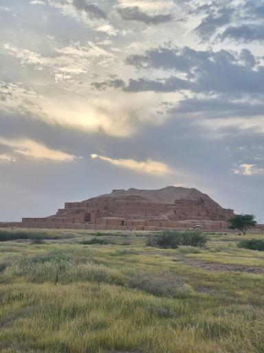 عکس زیگورات چغازنبیل