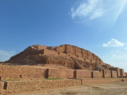 عکس زیگورات چغازنبیل