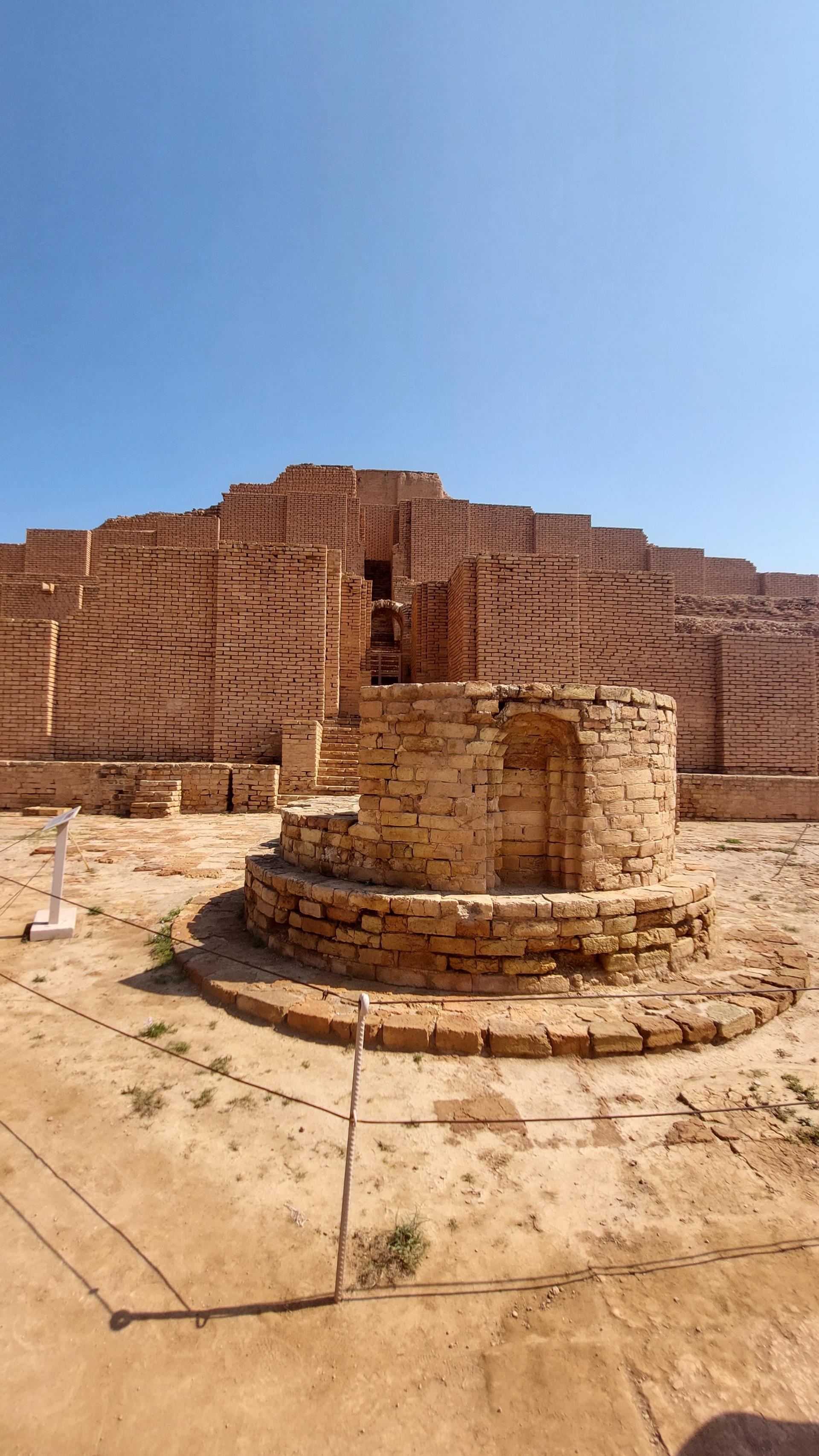 عکس زیگورات چغازنبیل