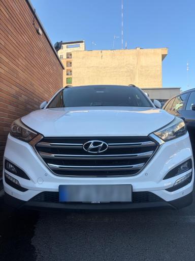 عکس هیوندای و کیا هویک شعبه ونک
