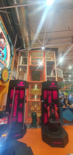 عکس شهربازی و وی آر پارک مجیکال لند 