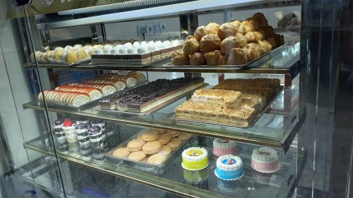 عکس شیرینی سرای لطیفی