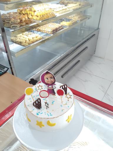 عکس شیرینی سرای لطیفی