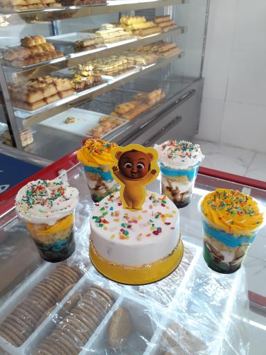 عکس شیرینی سرای لطیفی