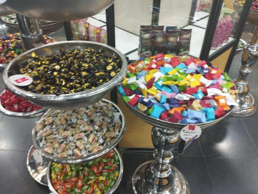 عکس شیرینی سرای کاخ