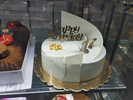 عکس شیرینی سرای کاخ