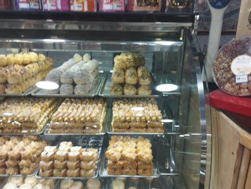 عکس شیرینی سرای کاخ