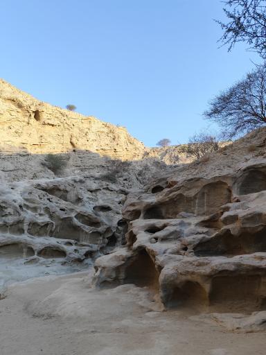 عکس تنگه چاهکوه