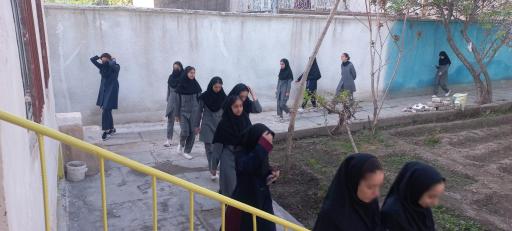 عکس دبیرستان غیر انتفاعی دخترانه دوره دوم همای 