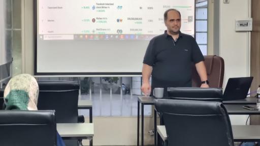 عکس آکادمی استاد ترید