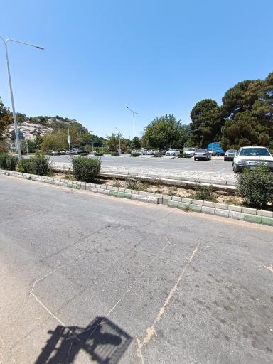 عکس پارکینگ شرقی کوهسنگی