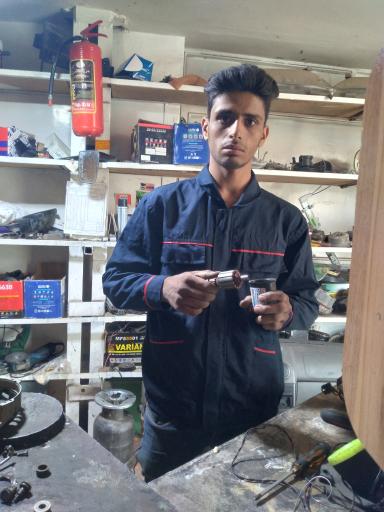 عکس باطری سازی سامان