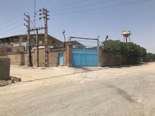 عکس انبار نساجی زرین پود