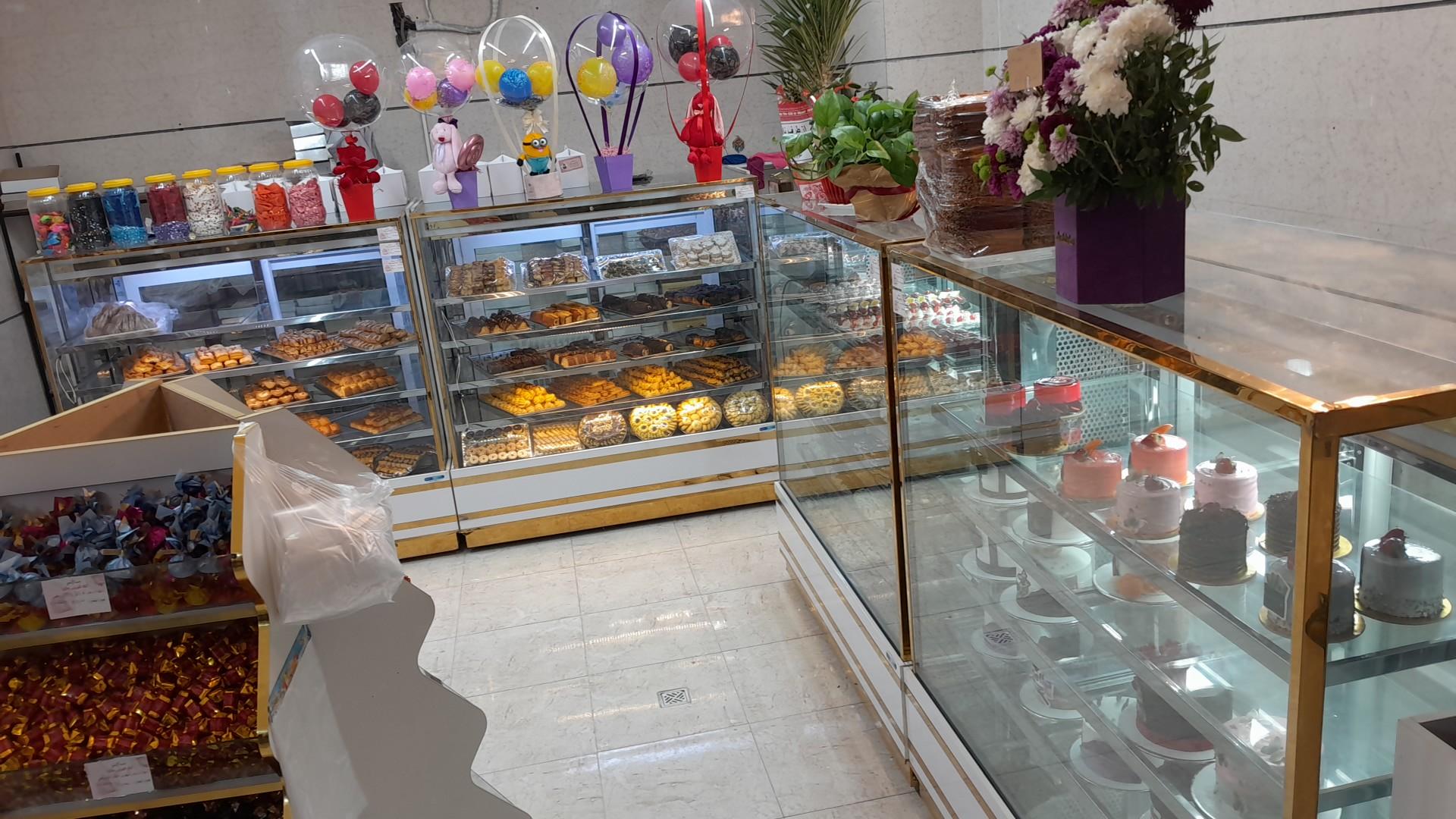 عکس کیک و شیرینی سالینا