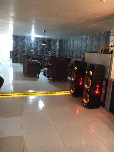 عکس کافه رستوران تایم