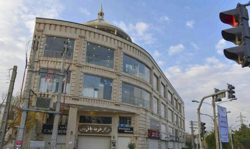 عکس مرکز خرید پاتریس