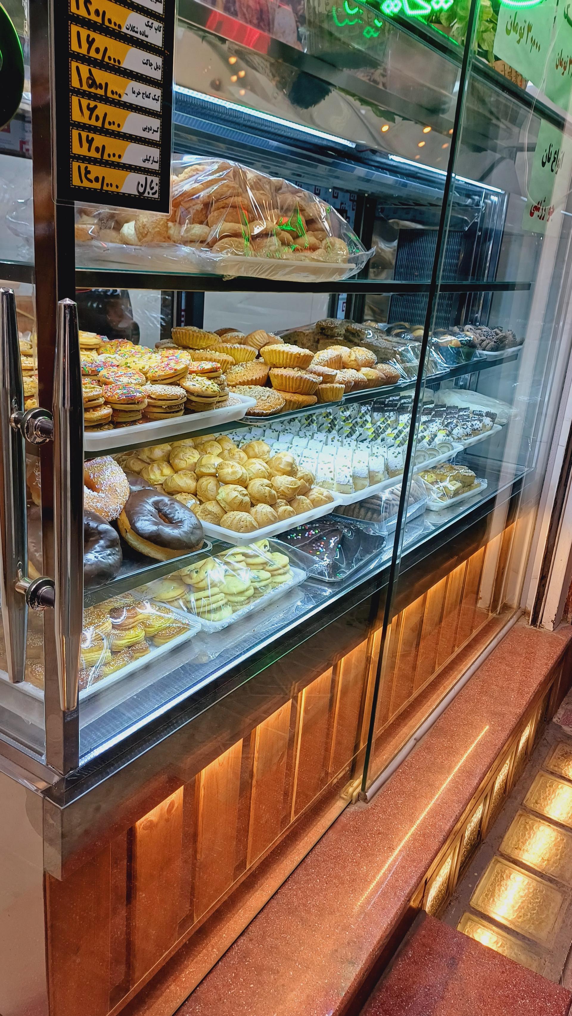 عکس نان شیرینی نامی نان ۲ 