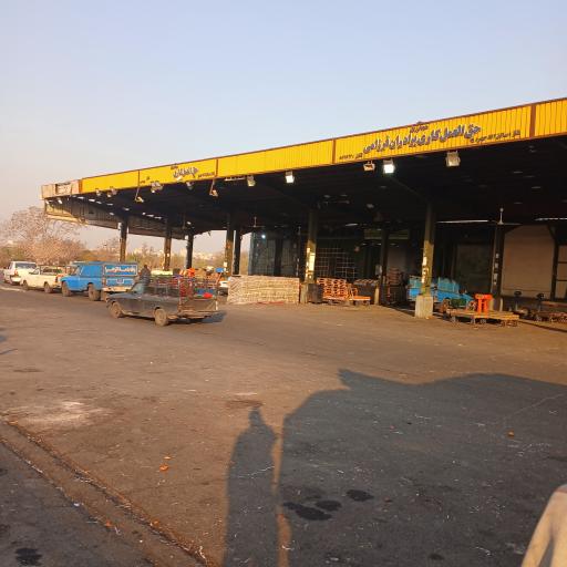 عکس فاز یک سالن 12 A