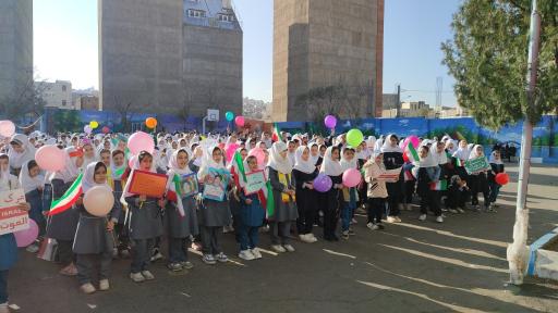 عکس مدرسه شهید پاکدامن