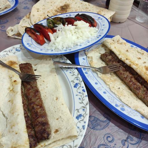 عکس کبابی بناب