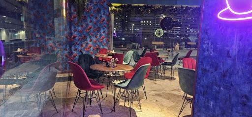 عکس باغ پنهان