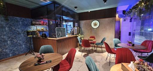 عکس باغ پنهان