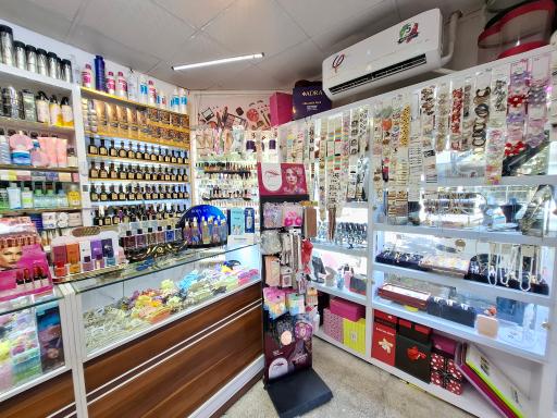 عکس آرایشی شاین