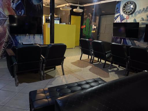 عکس گیم‌ نت‌ آمیگو‌ درختی