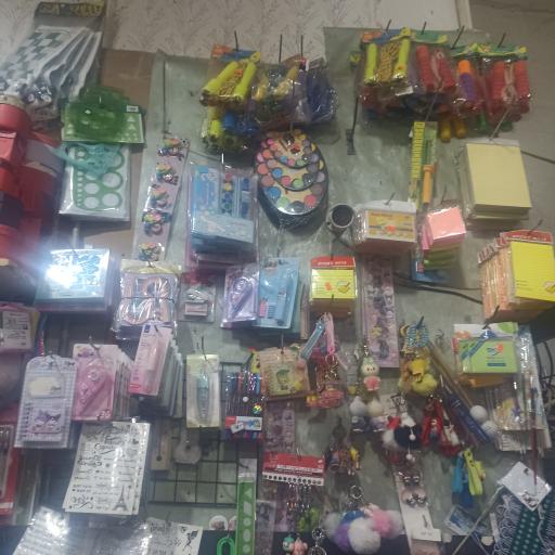 عکس لوازم تحریر احسان