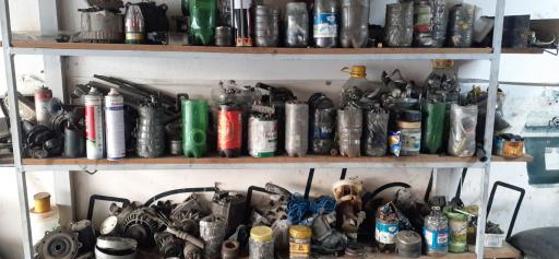 عکس فروشگاه باطری و باطری سازی شرافت