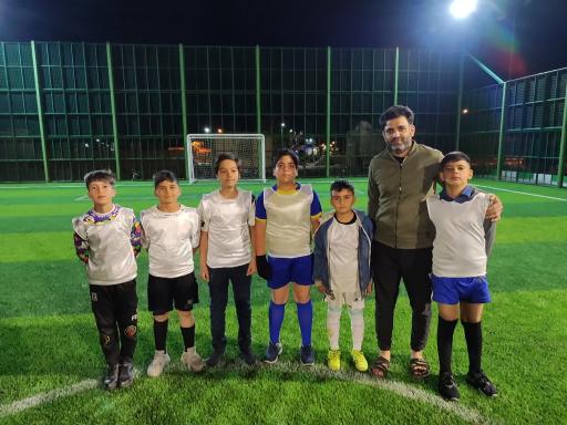 عکس زمین چمن مصنوعی خزاق 