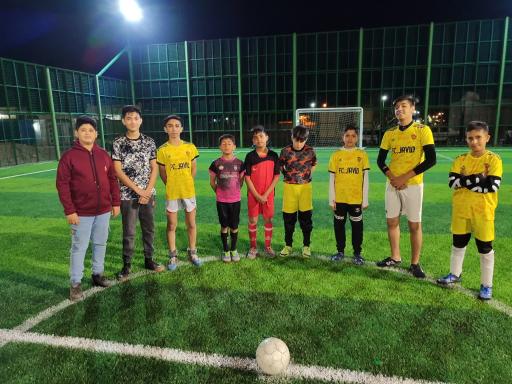 عکس زمین چمن مصنوعی خزاق 