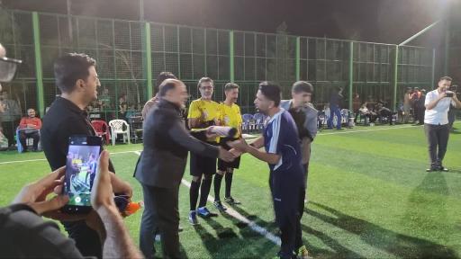 عکس زمین چمن مصنوعی خزاق 