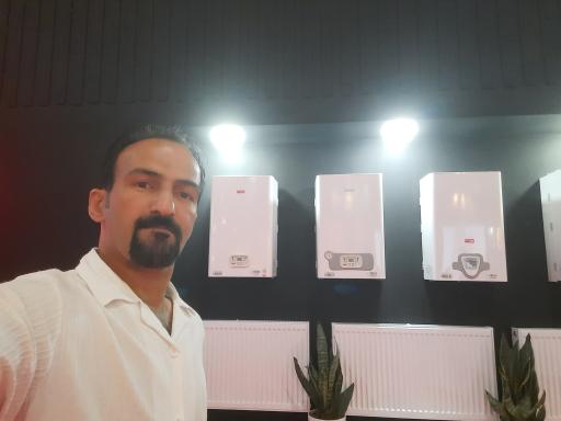 عکس تاسیسات سرمایشی گرمایشی وارش       ابراهیم شیخی