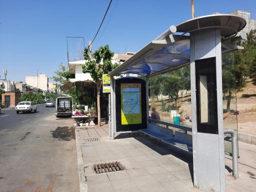 عکس ایستگاه اتوبوس اطاعتی