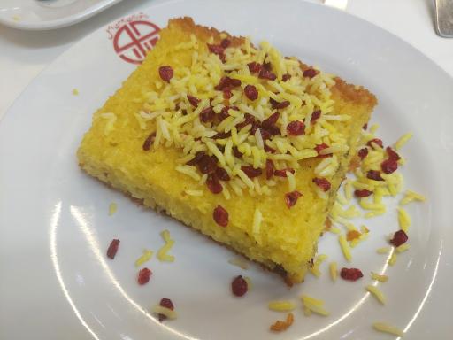 عکس رستوران جوان هنرور