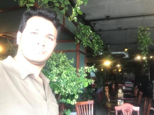 کافه سینما پاز