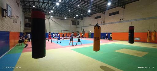 عکس باشگاه بوکس پردیسان