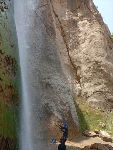 عکس آبشار شاهاندشت