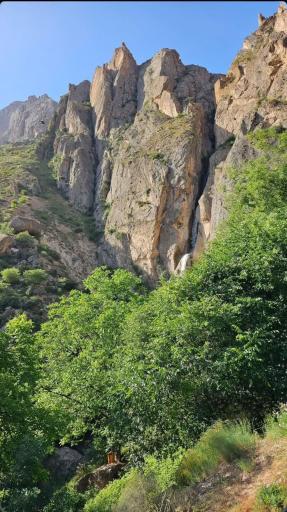 عکس آبشار شاهاندشت